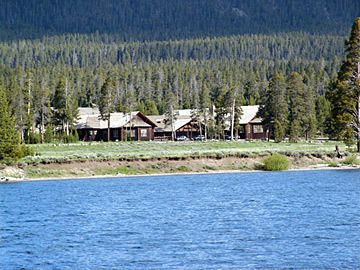Lake Lodge Eksteriør bilde
